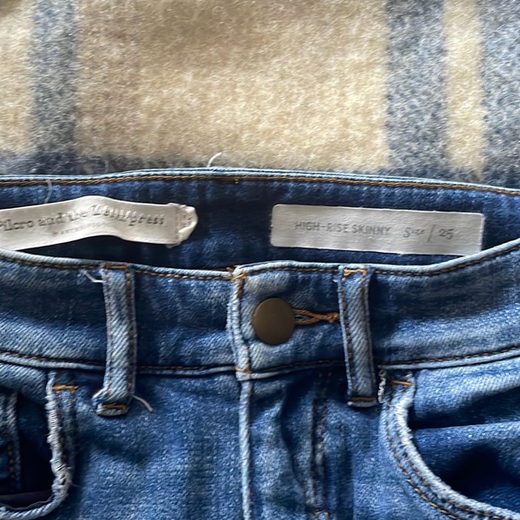 Pilcro and the letterpress color block high rise skinny jean - Picture 4 of 4